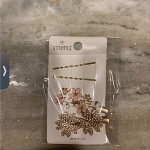 Mint Floral Gold and Pink Hair Clip Collection